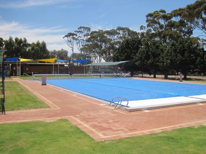 Image Gallery - Hyden Pool 9